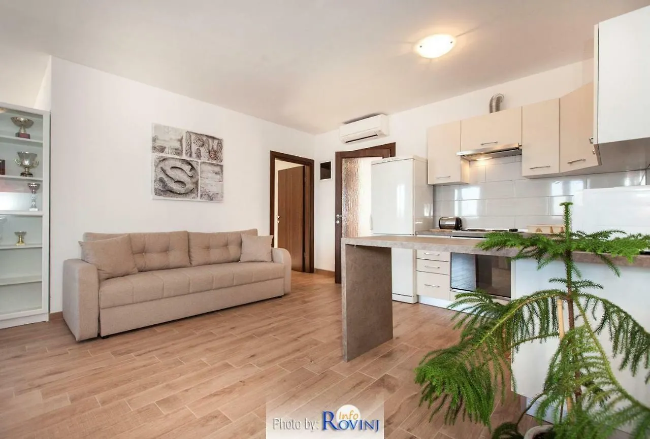 Ondina 2 Apartment Rovinj 0*,